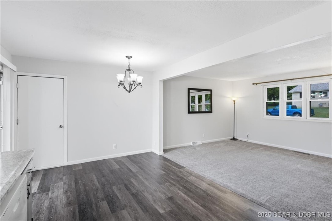 509 Sunset Strip Eldon, MO 65026 - Photo 20 of 61