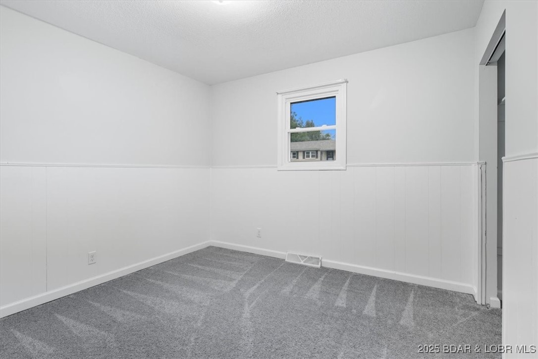 509 Sunset Strip Eldon, MO 65026 - Photo 27 of 61