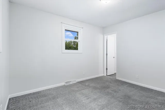 $259,000 | 509 Sunset Strip, Eldon, MO 65026