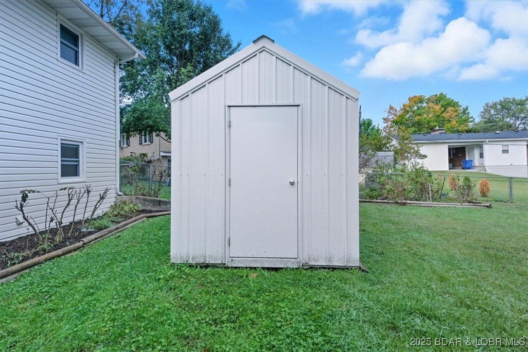 509 Sunset Strip Eldon, MO 65026 - Photo 57 of 61