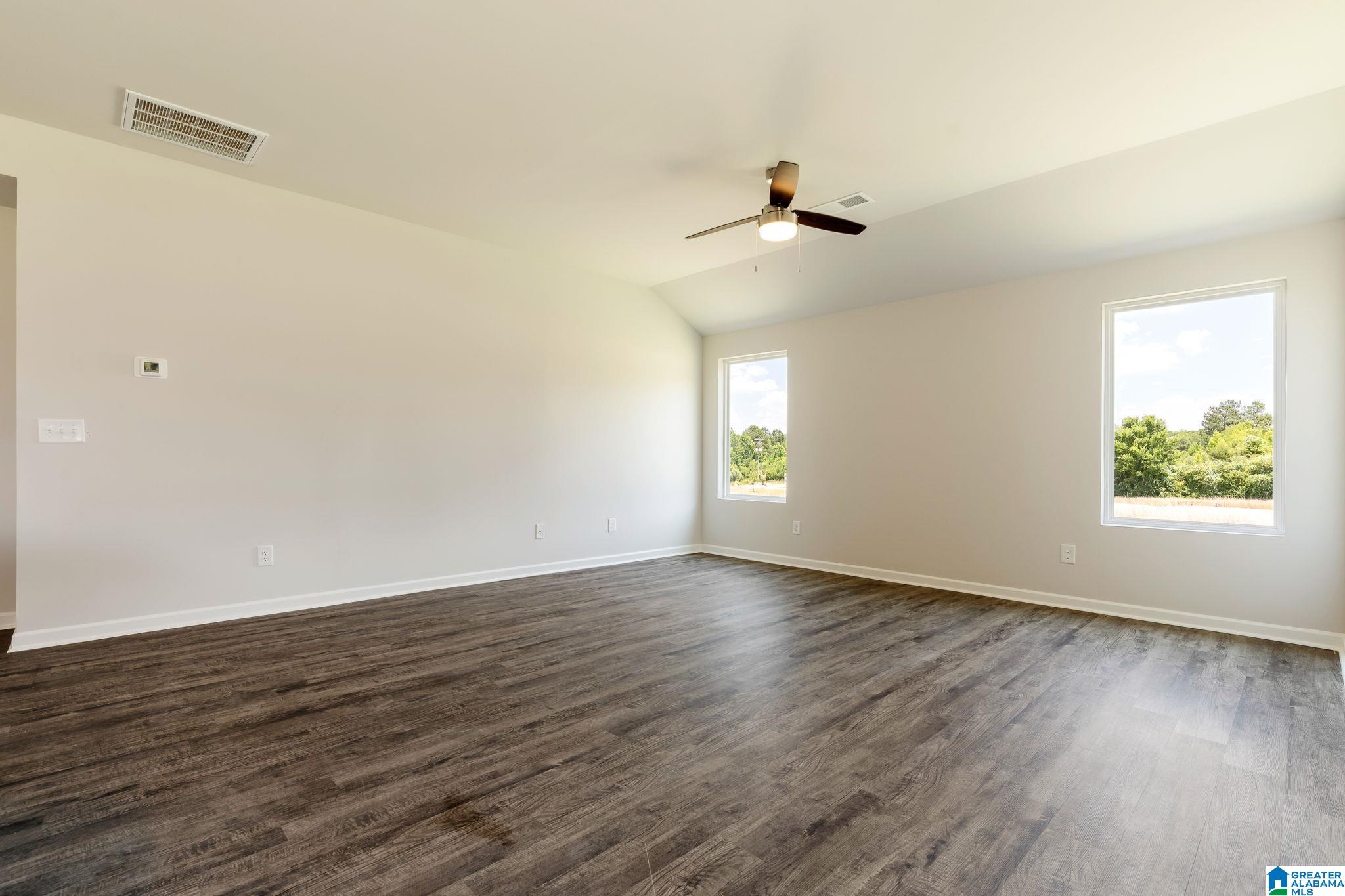 237 Skyline Loop Jacksonville, AL 36265 - Photo 9 of 46