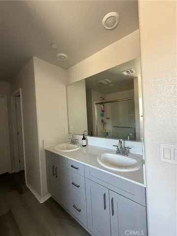 $3,095 | 31739 Woodbank Way, Winchester, CA 92596