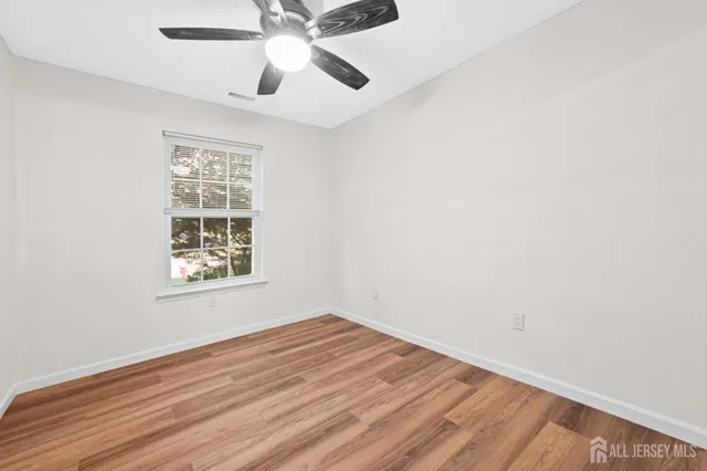 $379,000 | 1301 Commons At Kingswood Drive, East Brunswick, NJ 08816