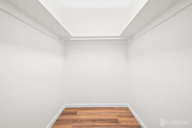 $379,000 | 1301 Commons At Kingswood Drive, East Brunswick, NJ 08816