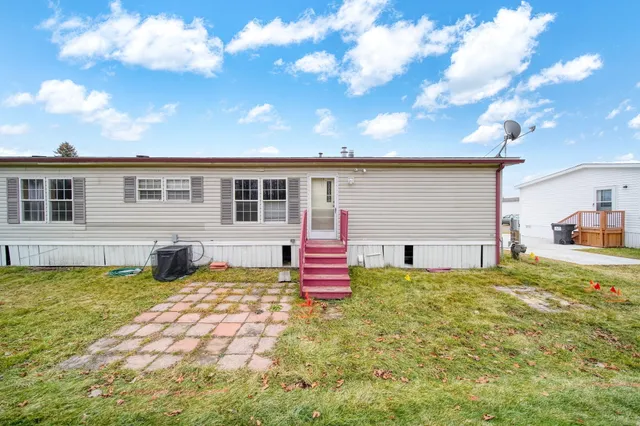 $60,000 | 1961 Ridgeview, Ypsilanti, MI 48198