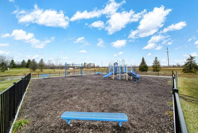 $60,000 | 1961 Ridgeview, Ypsilanti, MI 48198