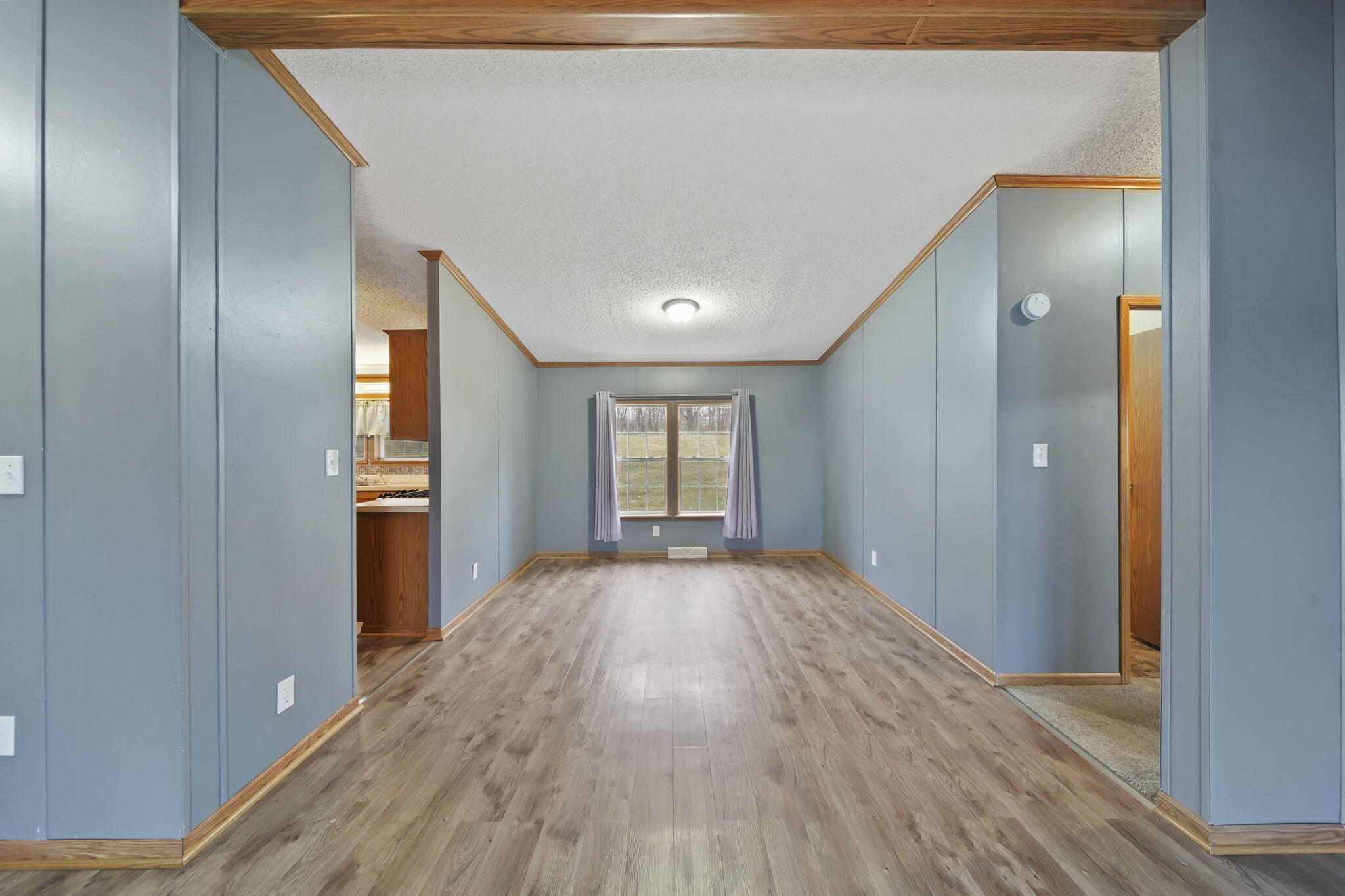 1961 Ridgeview Ypsilanti, MI 48198 - Photo 5 of 33 7-web-or-mls-DSC04899