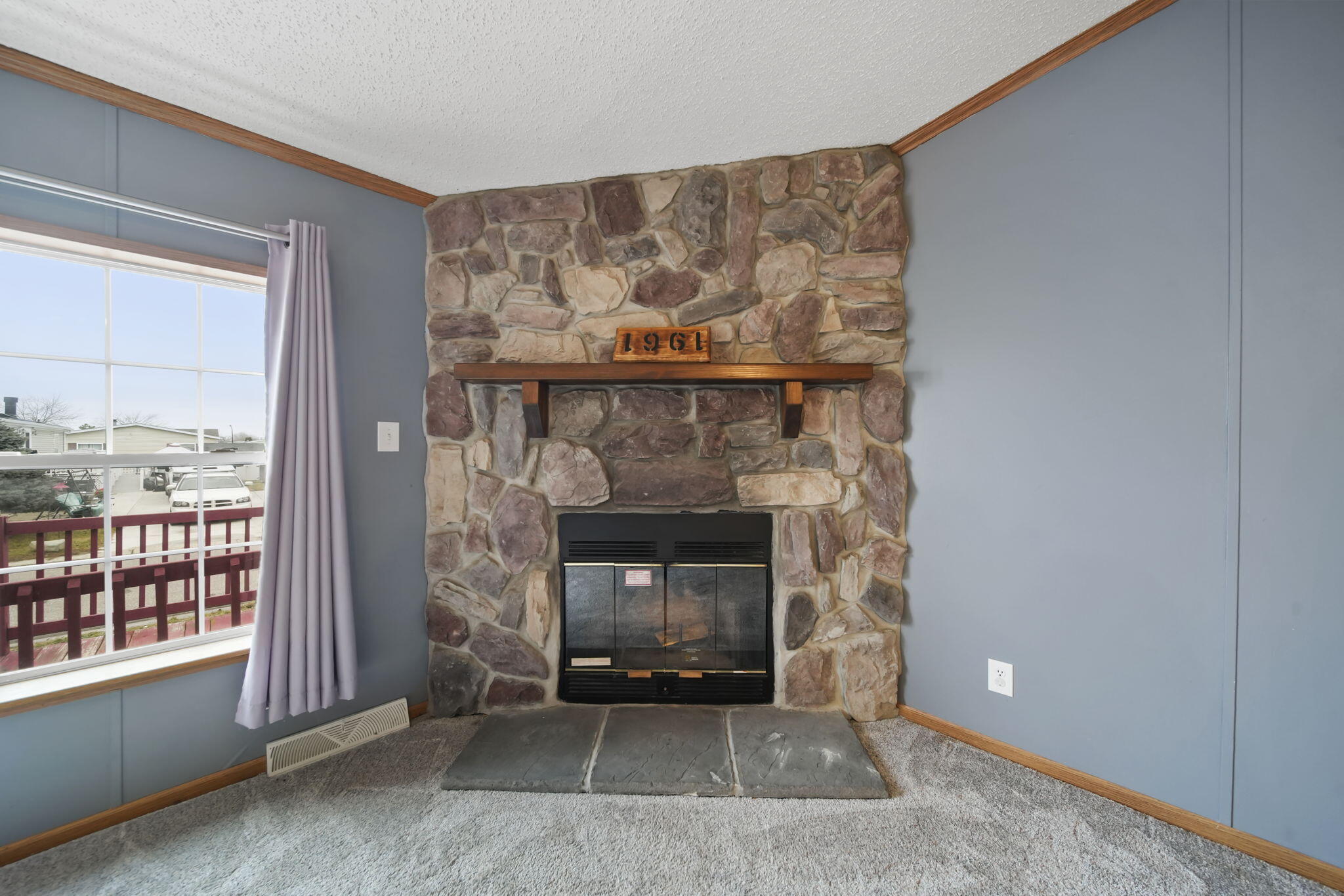 1961 Ridgeview Ypsilanti, MI 48198 - Photo 8 of 33 10-web-or-mls-DSC04944