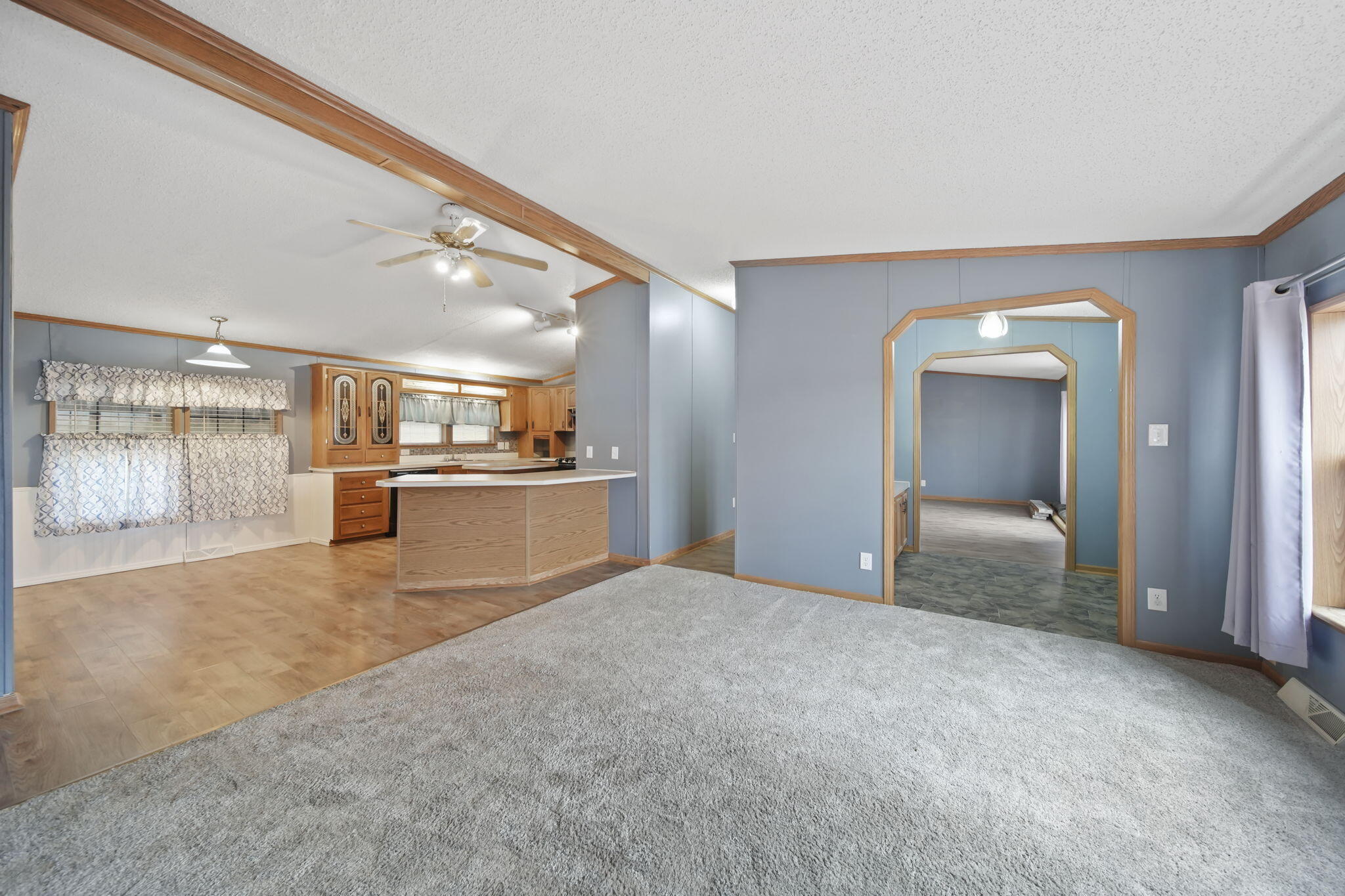 1961 Ridgeview Ypsilanti, MI 48198 - Photo 9 of 33 11-web-or-mls-DSC04950