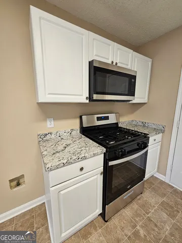 $239,900 | 619 Fieldcrest Drive, McDonough, GA 30253