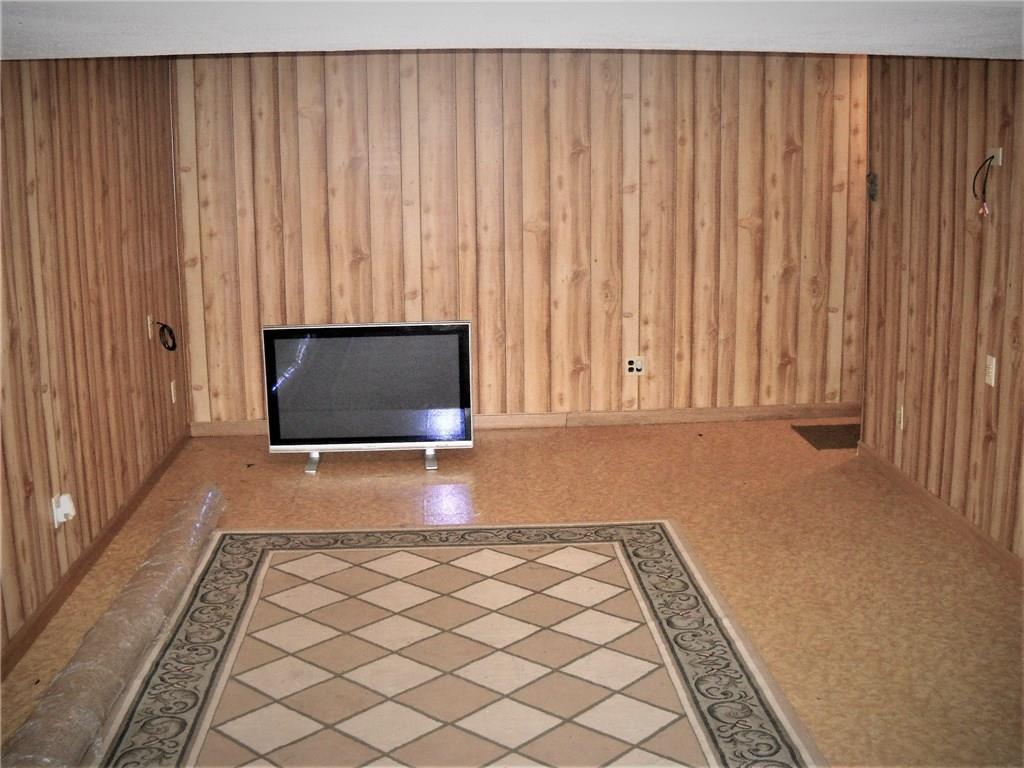 3516 Foster Road White Oak, PA 15131 - Photo 12 of 21 Gallery Image 12