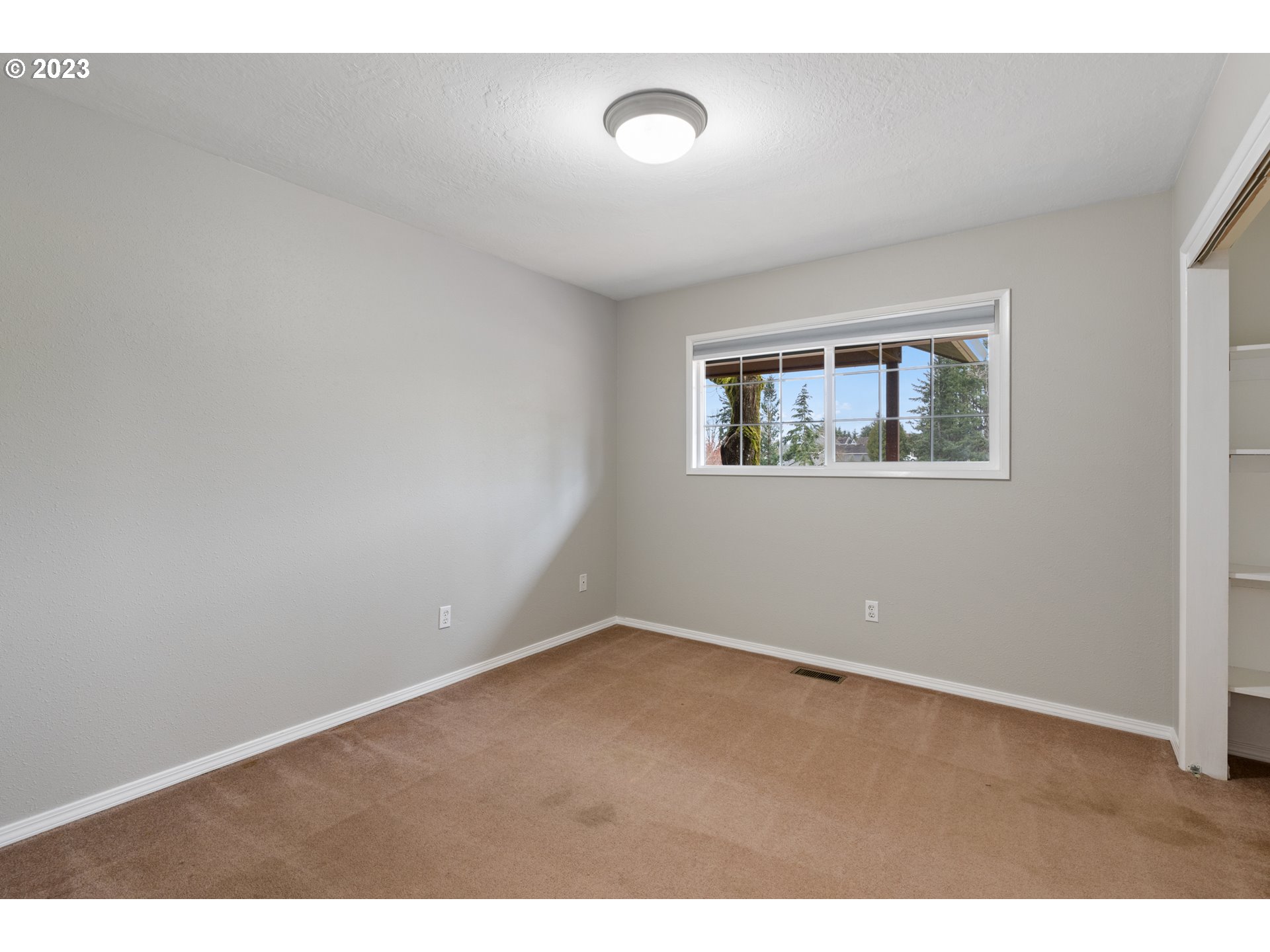 3940 Ridge Lane West Linn, OR 97068 - Photo 22 of 32 Gallery Image 22