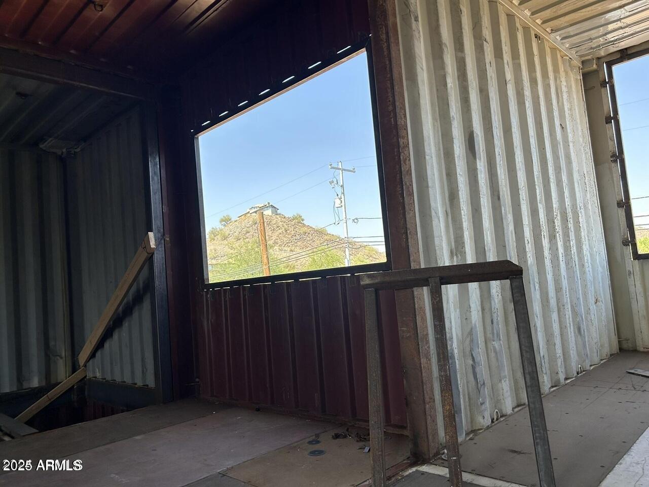 9428 North 9th Avenue Phoenix, AZ 85021 - Photo 14 of 18 a view of balcony