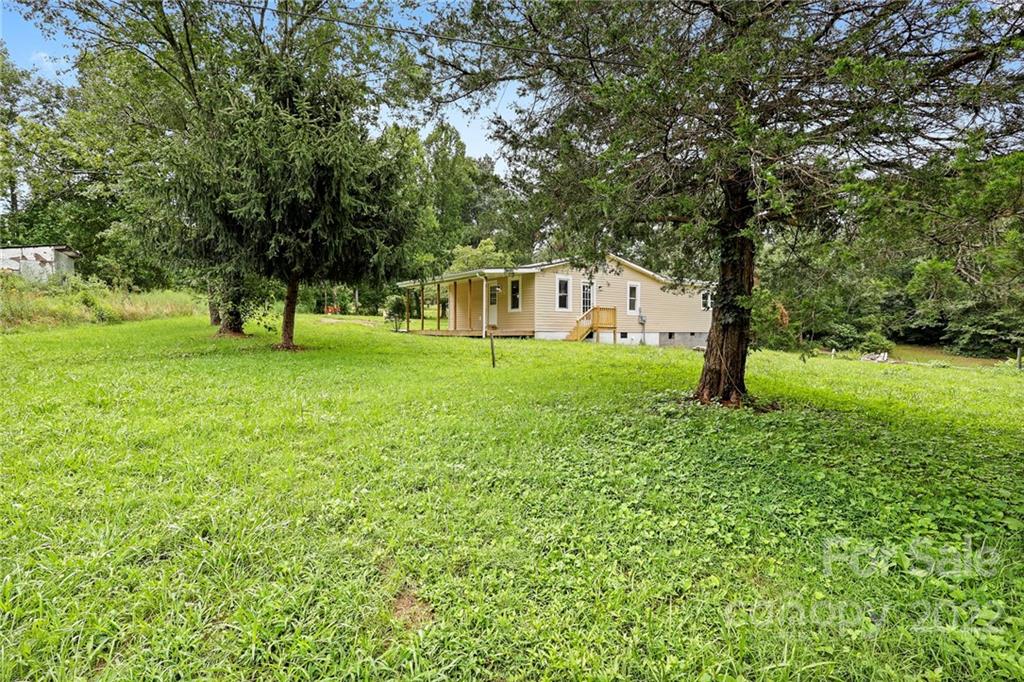3854 McCall Road Lenoir, NC 28645 - Photo 9 of 28 Gallery Image 9