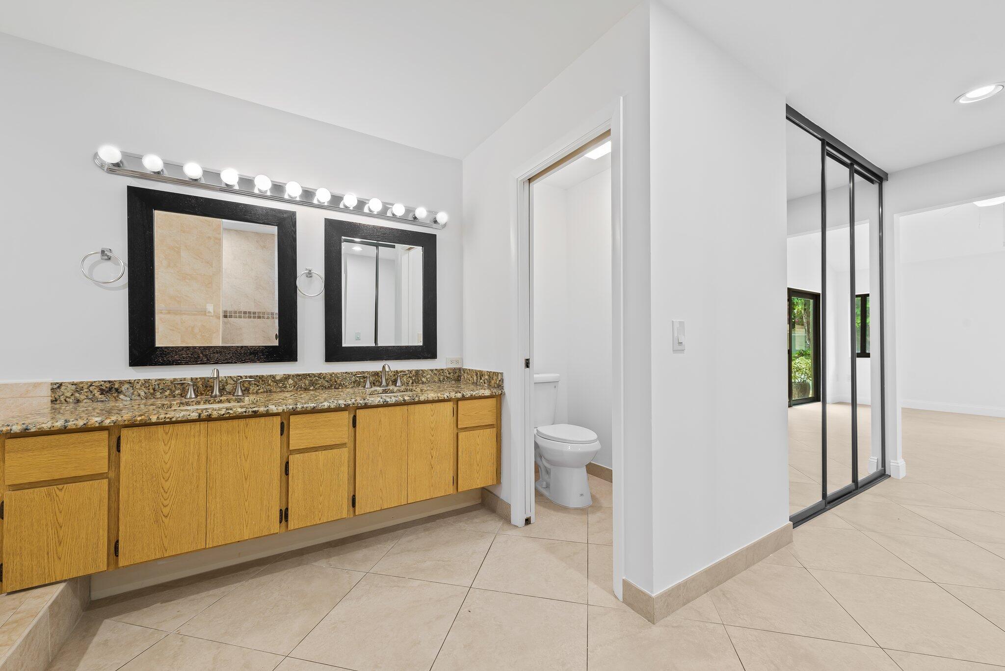 141 Sand Pine Drive Jupiter, FL 33477 - Photo 19 of 47 13-web-or-mls-_BWP9868