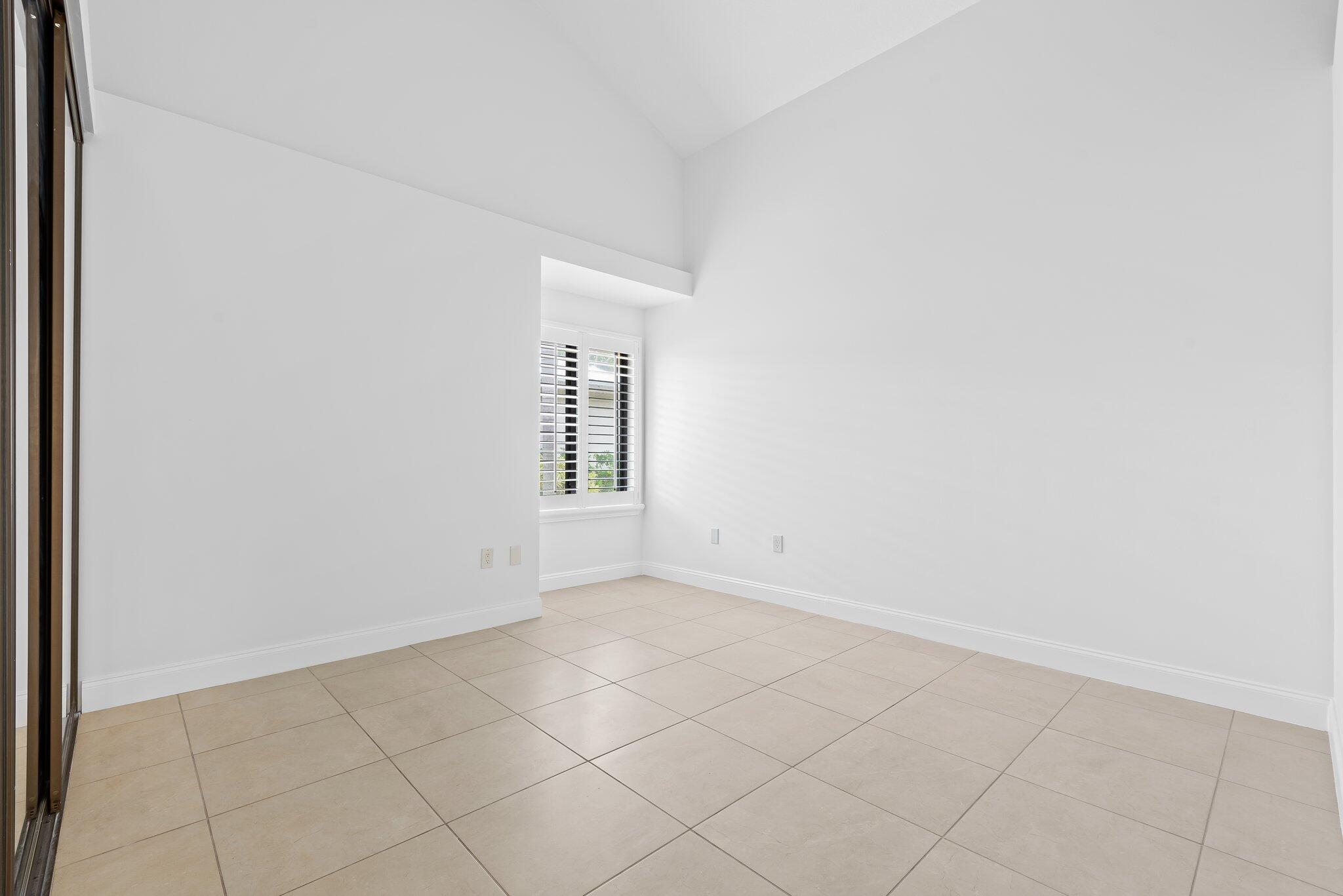 141 Sand Pine Drive Jupiter, FL 33477 - Photo 21 of 47 14-web-or-mls-_BWP9871