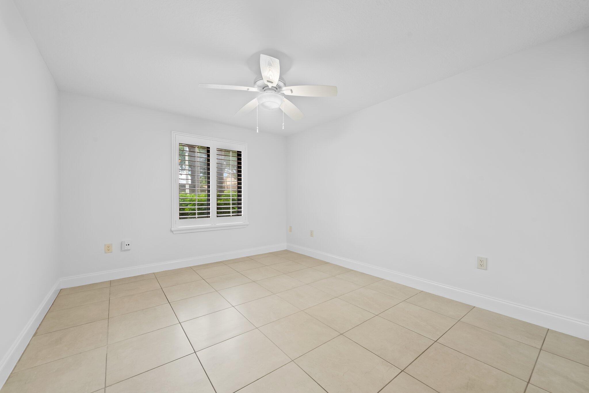 141 Sand Pine Drive Jupiter, FL 33477 - Photo 25 of 47 18-web-or-mls-_BWP9889