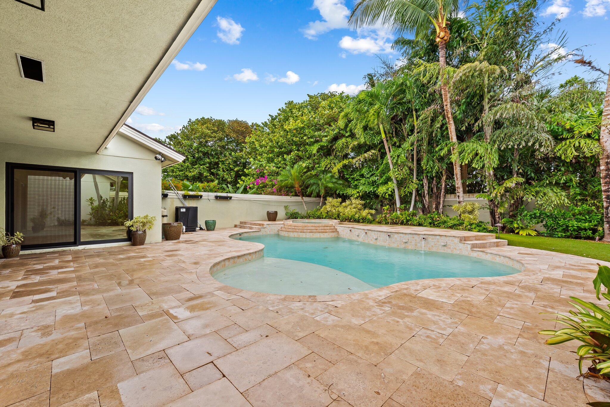 141 Sand Pine Drive Jupiter, FL 33477 - Photo 38 of 47 20-web-or-mls-_BWP9897