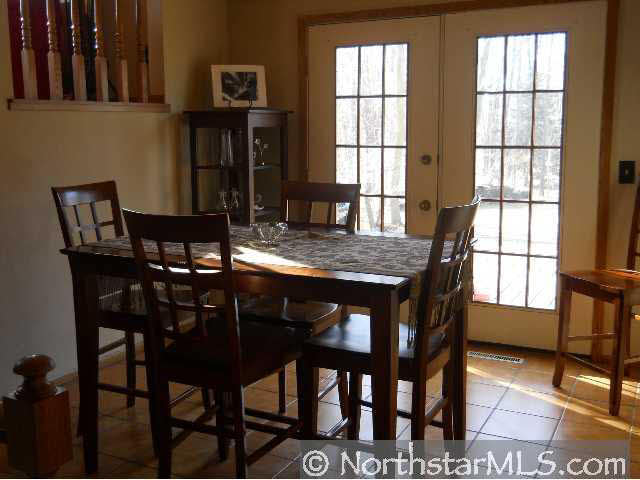 4224 Tonkawood Road Minnetonka, MN 55345 - Photo 4 of 10 Gallery Image 4