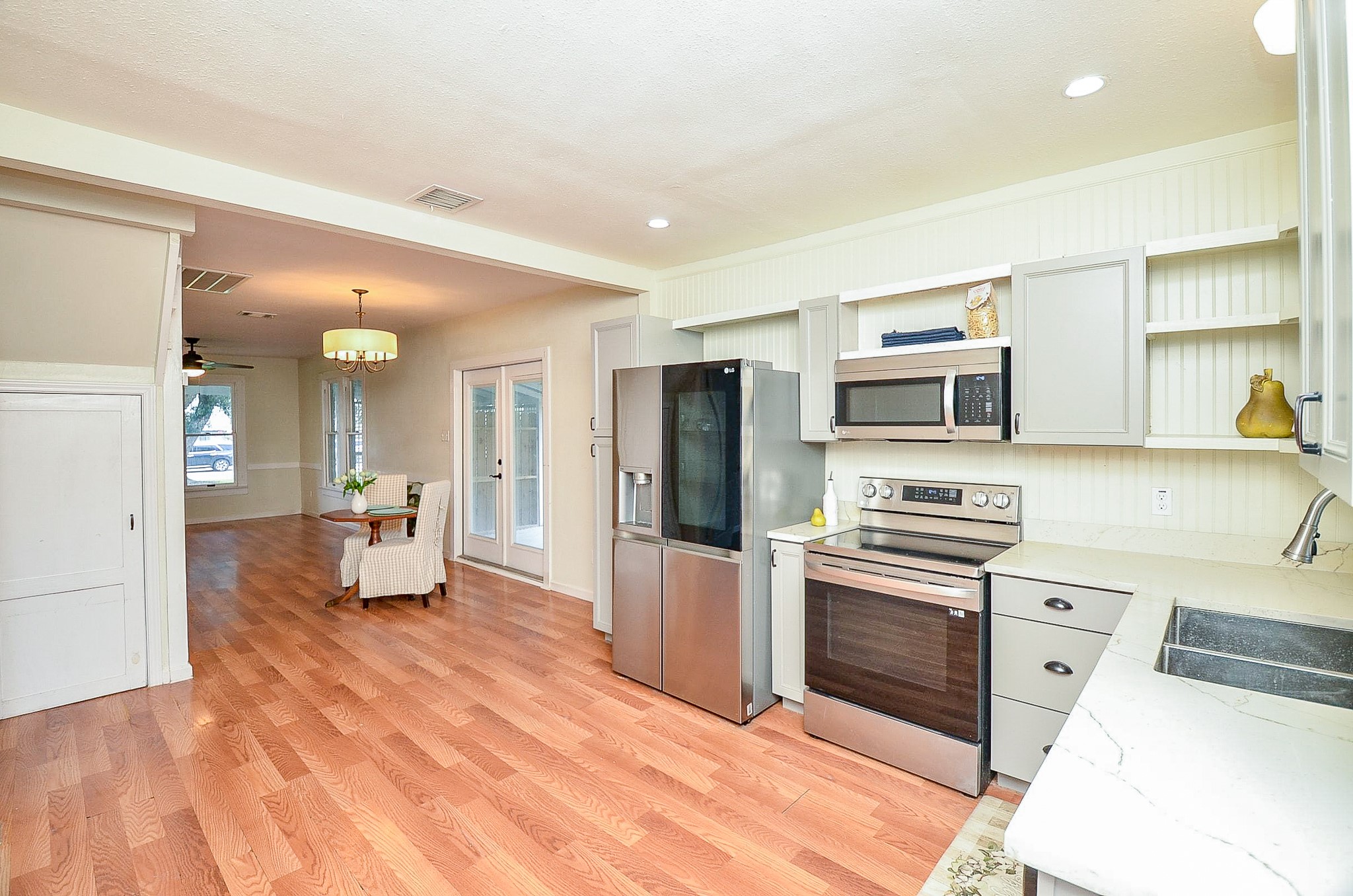 1615 Eagle Lake Road Sealy, TX 77474 - Photo 8 of 19 There is plenty of room to add a roll away island, pop it in for meal prep and entertaining and move it to where ever you hearts desires!