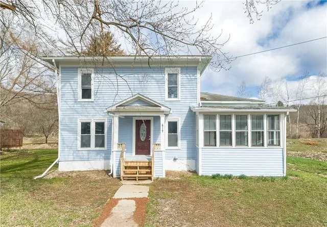 $140,000 | 619 East Main Street, Westfield, PA 16950