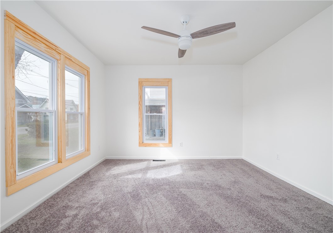 619 East Main Street Westfield, PA 16950 - Photo 4 of 31