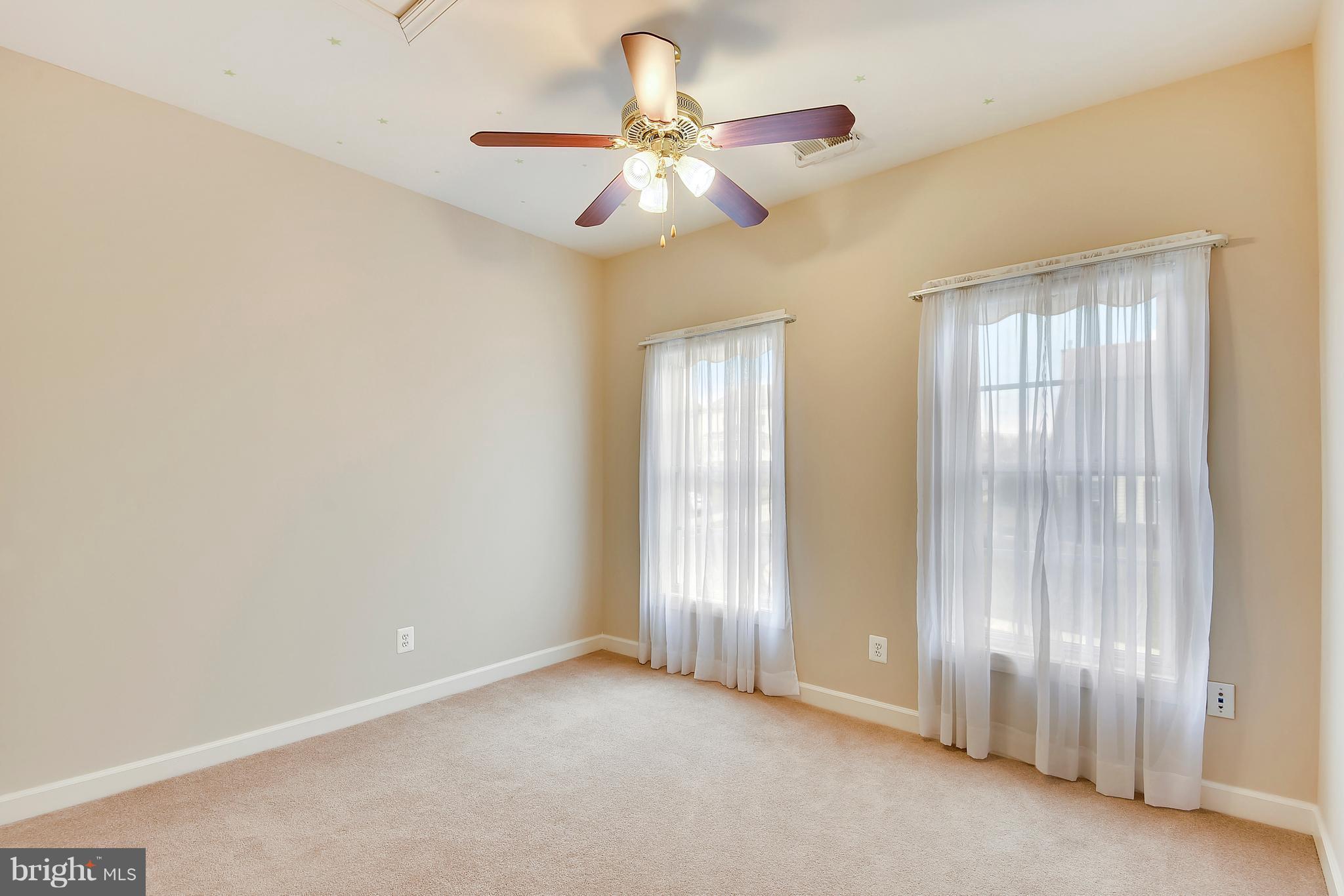12318 Cypress Spring Road Clarksburg, MD 20871 - Photo 22 of 30 BEDROOM # 3 WITH CEILING FAN & WALL CLOSET