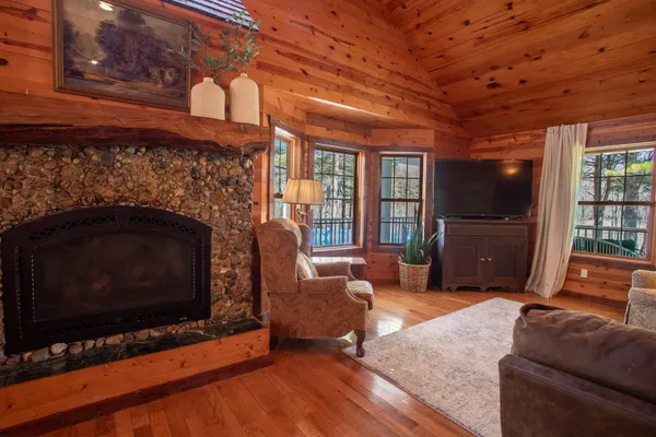 $699,000 | 4991 Millis Road, Columbiaville, MI 48421