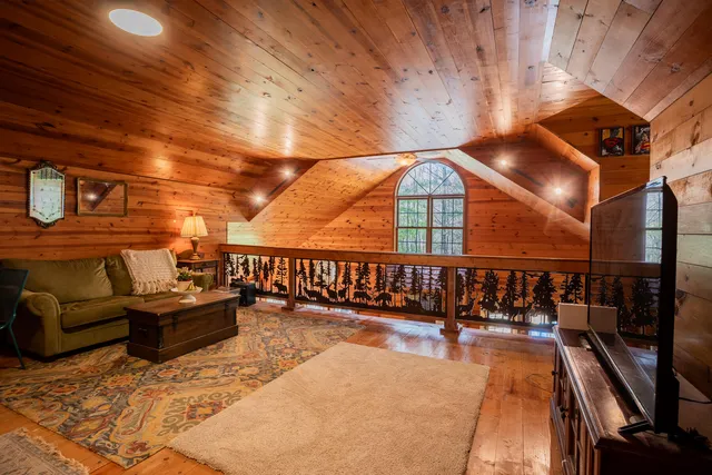 $845,900 | 4991 Millis Road, Columbiaville, MI 48421