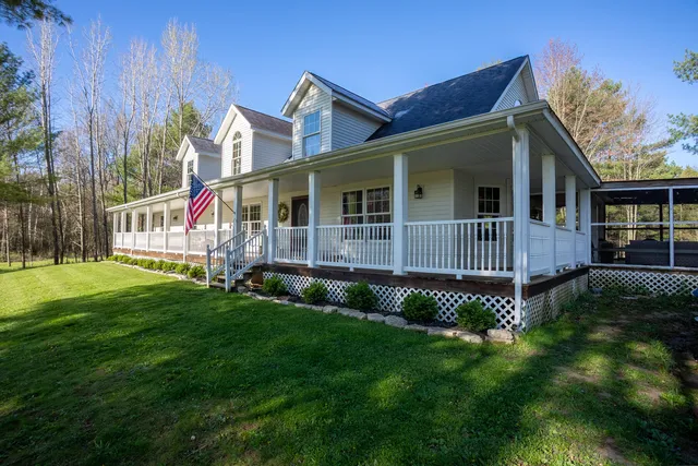 $699,000 | 4991 Millis Road, Columbiaville, MI 48421