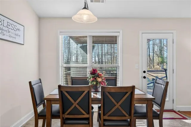 $397,500 | 336 Dixie Ct Mount, Mount Airy, GA 30563