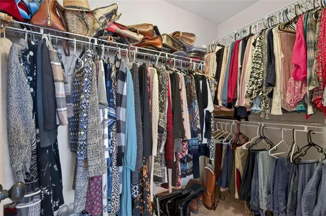 $397,500 | 336 Dixie Ct Mount, Mount Airy, GA 30563