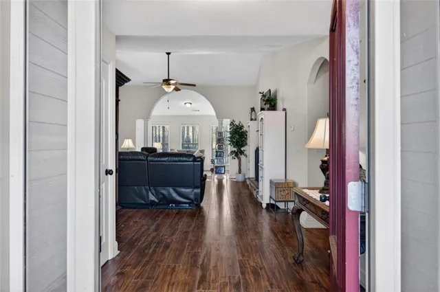 $397,500 | 336 Dixie Ct Mount, Mount Airy, GA 30563