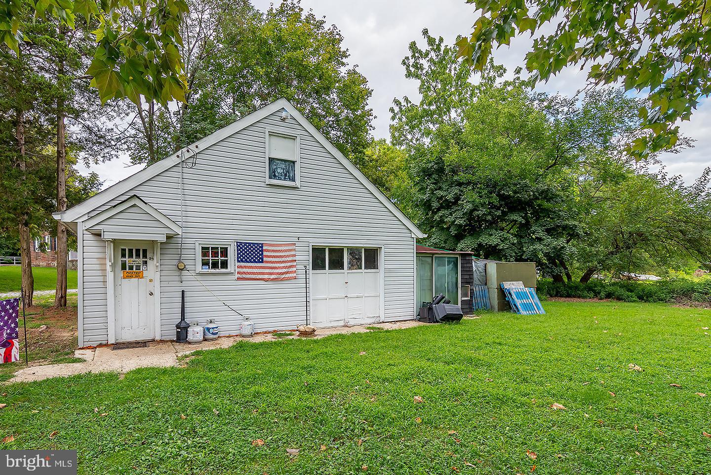 76 Swedesboro Road Gibbstown, NJ 08027 - Photo 17 of 21 Gallery Image 17