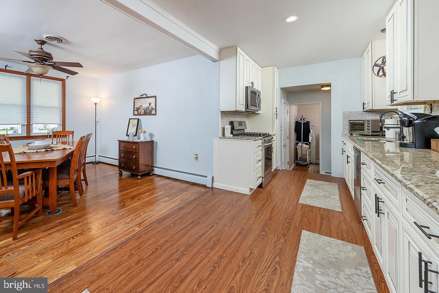 76 Swedesboro Road Gibbstown, NJ 08027 - Photo 5 of 21 Gallery Image 5