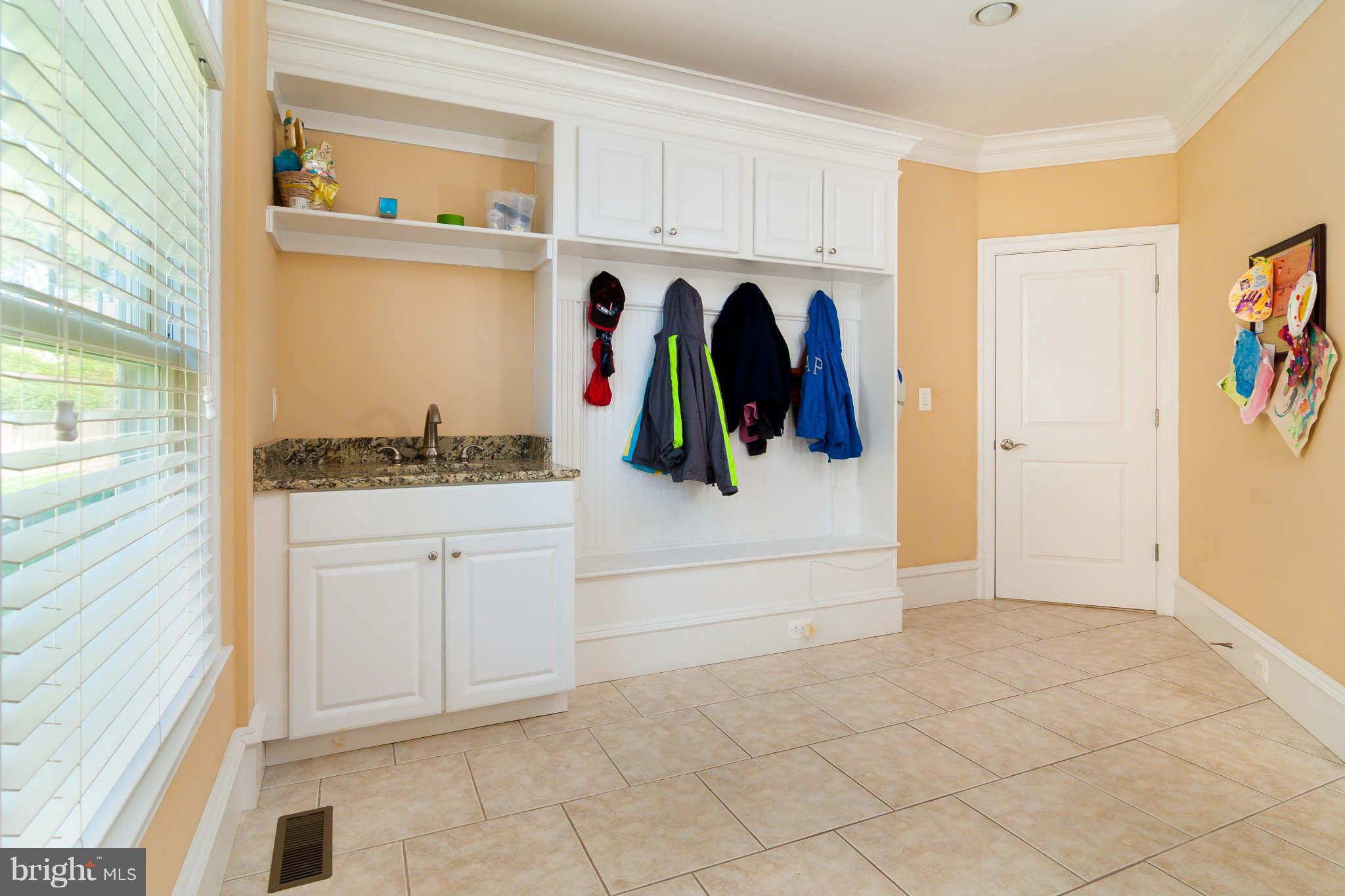 5921 Anniston Road Bethesda, MD 20817 - Photo 16 of 30 MUDROOM