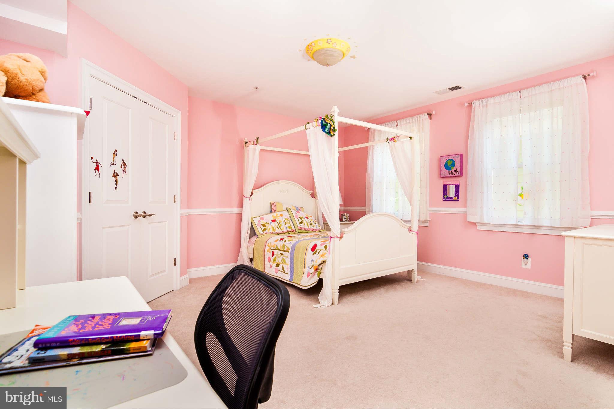 5921 Anniston Road Bethesda, MD 20817 - Photo 20 of 30 Bedroom