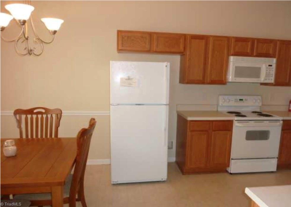 2862 WaterStone Loop High Point, NC 27265 - Photo 12 of 14