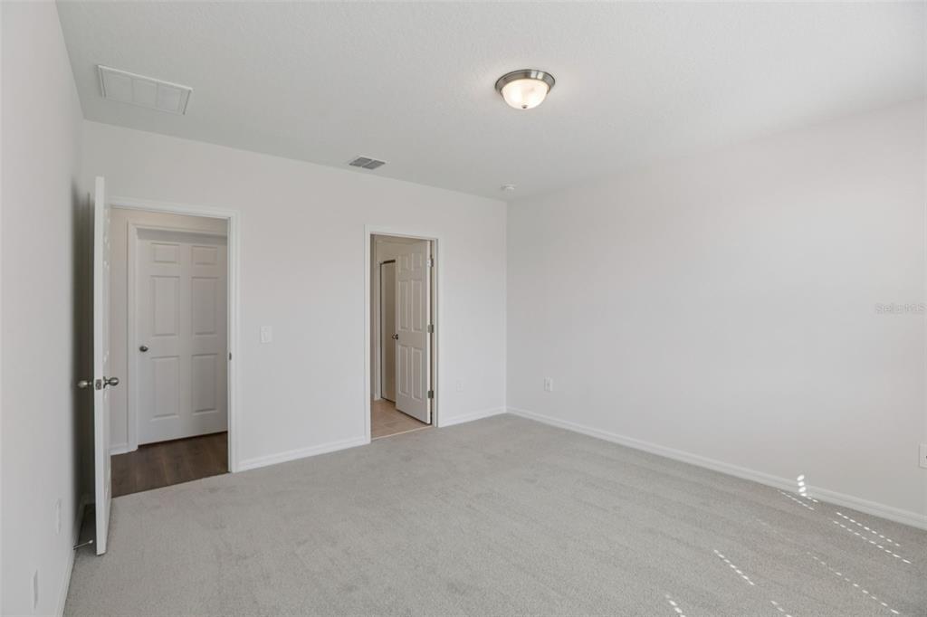 643 Pennywort Street Lake Alfred, FL 33850 - Photo 21 of 47 a view of an empty room