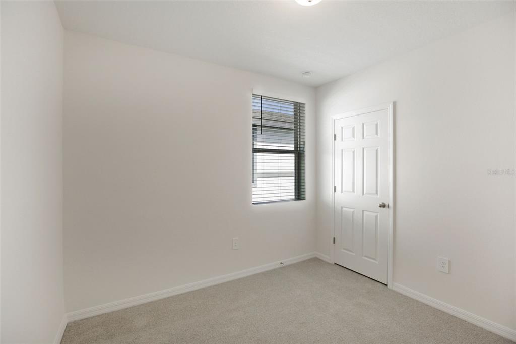 643 Pennywort Street Lake Alfred, FL 33850 - Photo 40 of 47 an empty room with windows