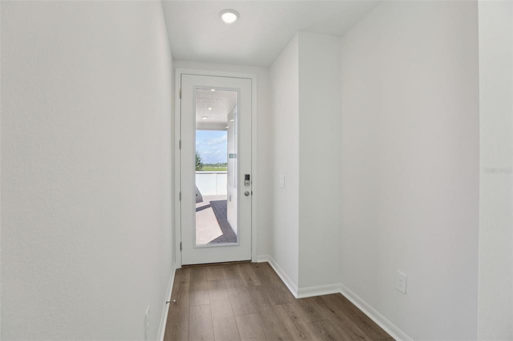 643 Pennywort Street Lake Alfred, FL 33850 - Photo 8 of 47 a view of an empty room