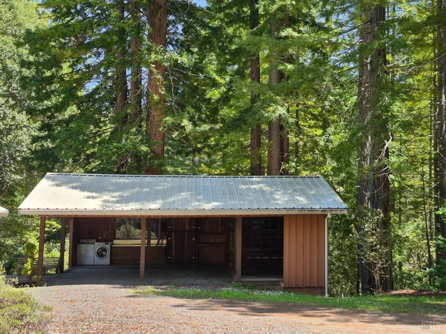 a balcony with an outdoor space