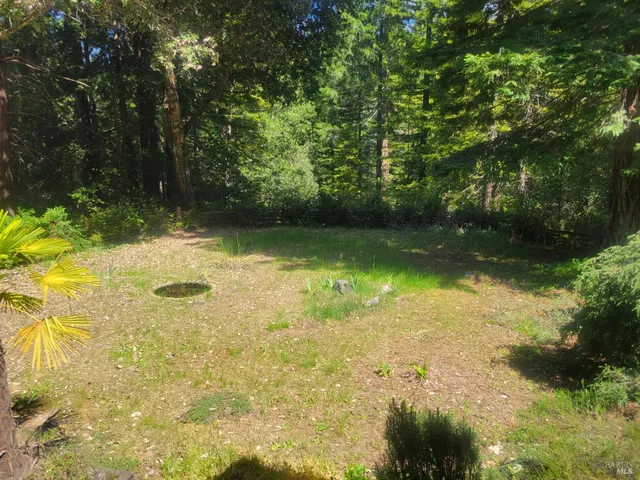 $1,950,000 | 11903 Branscomb Road, Laytonville, CA 95454