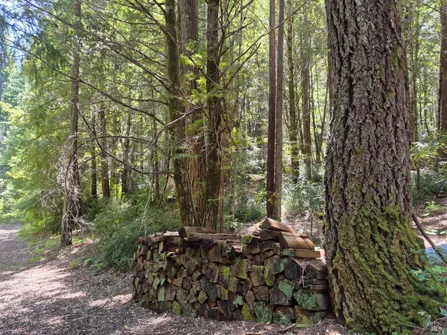 $1,950,000 | 11903 Branscomb Road, Laytonville, CA 95454