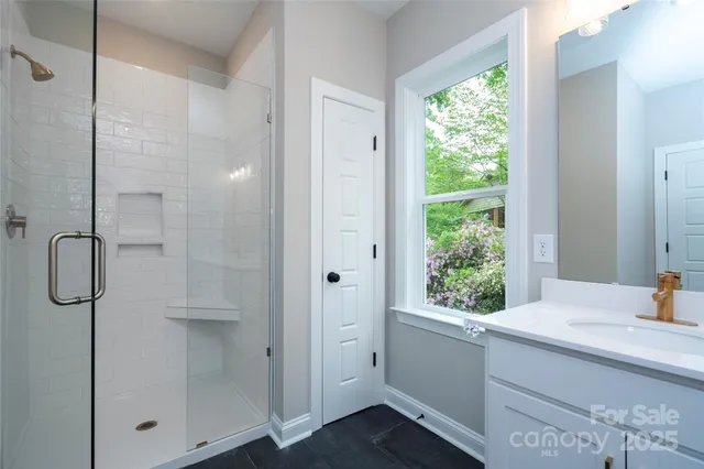 $475,000 | 1721 Balfour Lane, Charlotte, NC 28216