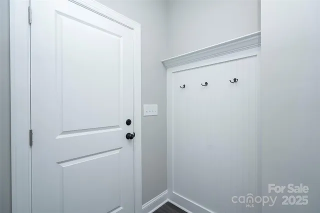 $475,000 | 1721 Balfour Lane, Charlotte, NC 28216