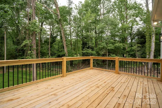 $475,000 | 1721 Balfour Lane, Charlotte, NC 28216