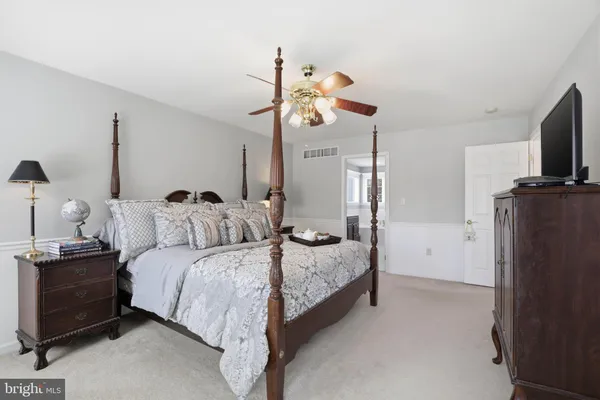 $899,900 | 3620 Golfview Drive, Mechanicsburg, PA 17050