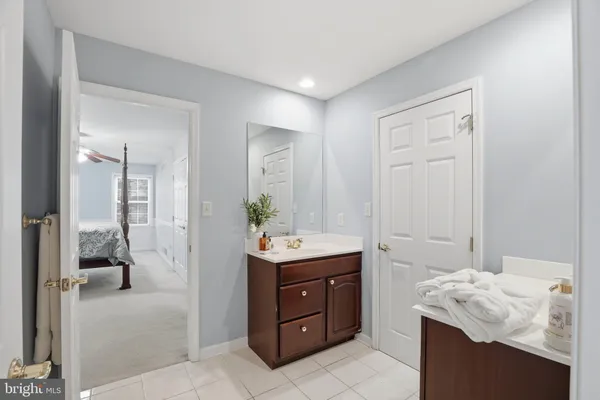 $899,900 | 3620 Golfview Drive, Mechanicsburg, PA 17050