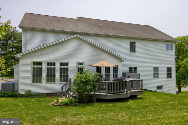 $899,900 | 3620 Golfview Drive, Mechanicsburg, PA 17050